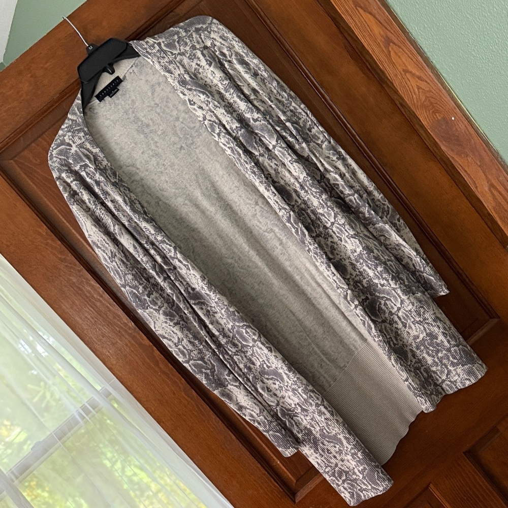 Sanctuary Light Gray Knit Cardigan